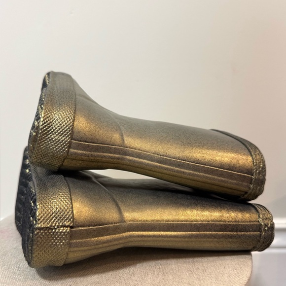 HUNTER Original Kids Metallic Gold Rain Boots (Toddler US 7) - Picture 8 of 11